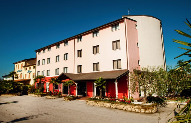 Hotel Maraschina